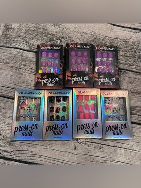 Lot of 7 Glamermaid Press-On Nails Pack - Squoval Shaped